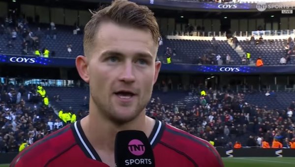 德里赫特：拿到1分很行运，但就贯通而言咱们应该得回更多